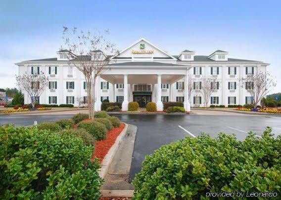 Quality South Hotel